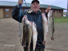 Jeff & Walleyes